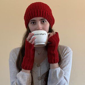 Crocheted Fingerless Glove and Beanie Set (Red)